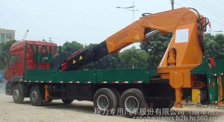 廠家直銷多噸位大型隨車吊，全國送車上門，程力專車鉅惠來襲